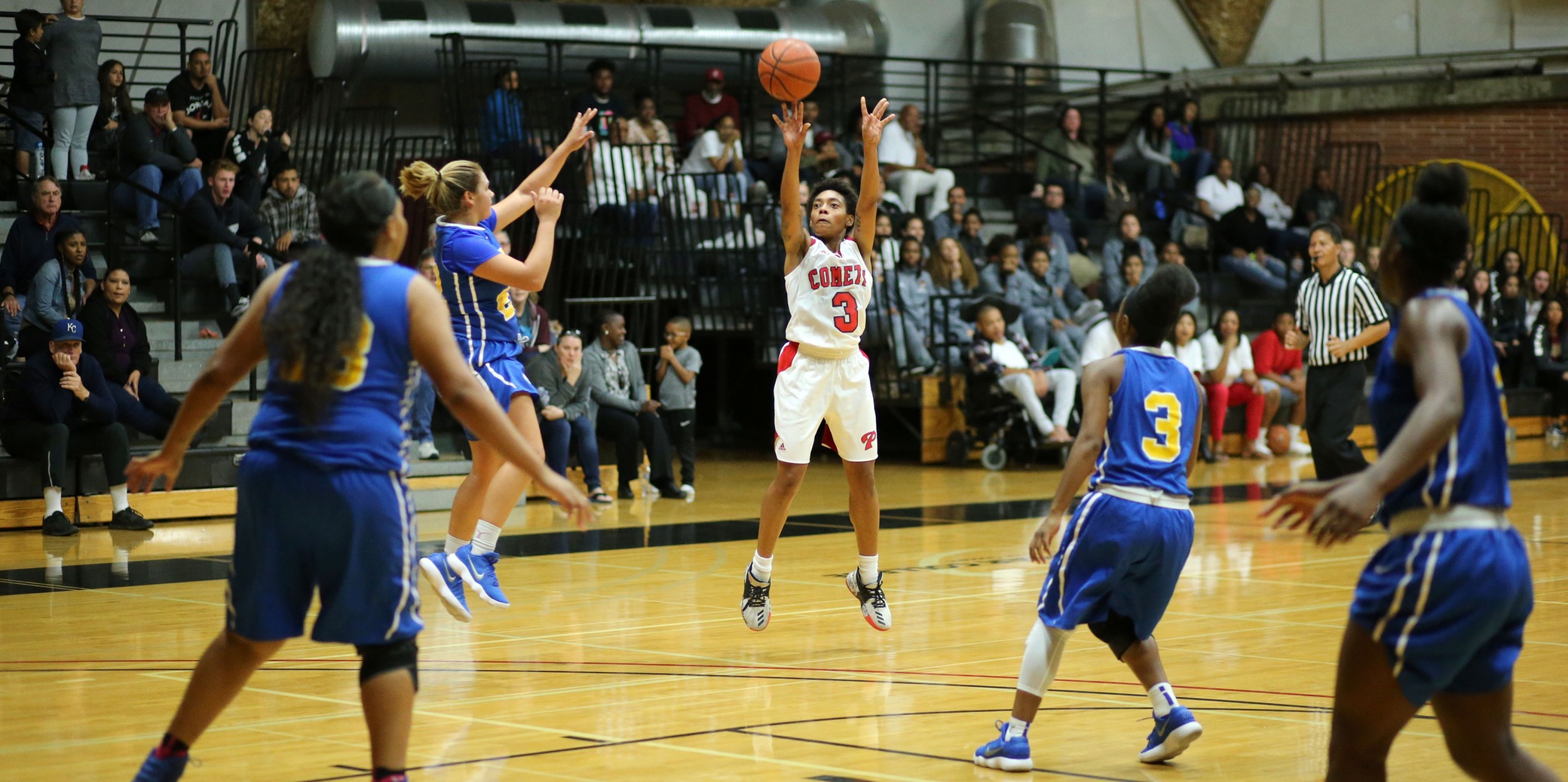 Palomar's Vinessa Perryman drains a 3-pointer in 108-68 victory. -- Photo by Hugh Cox