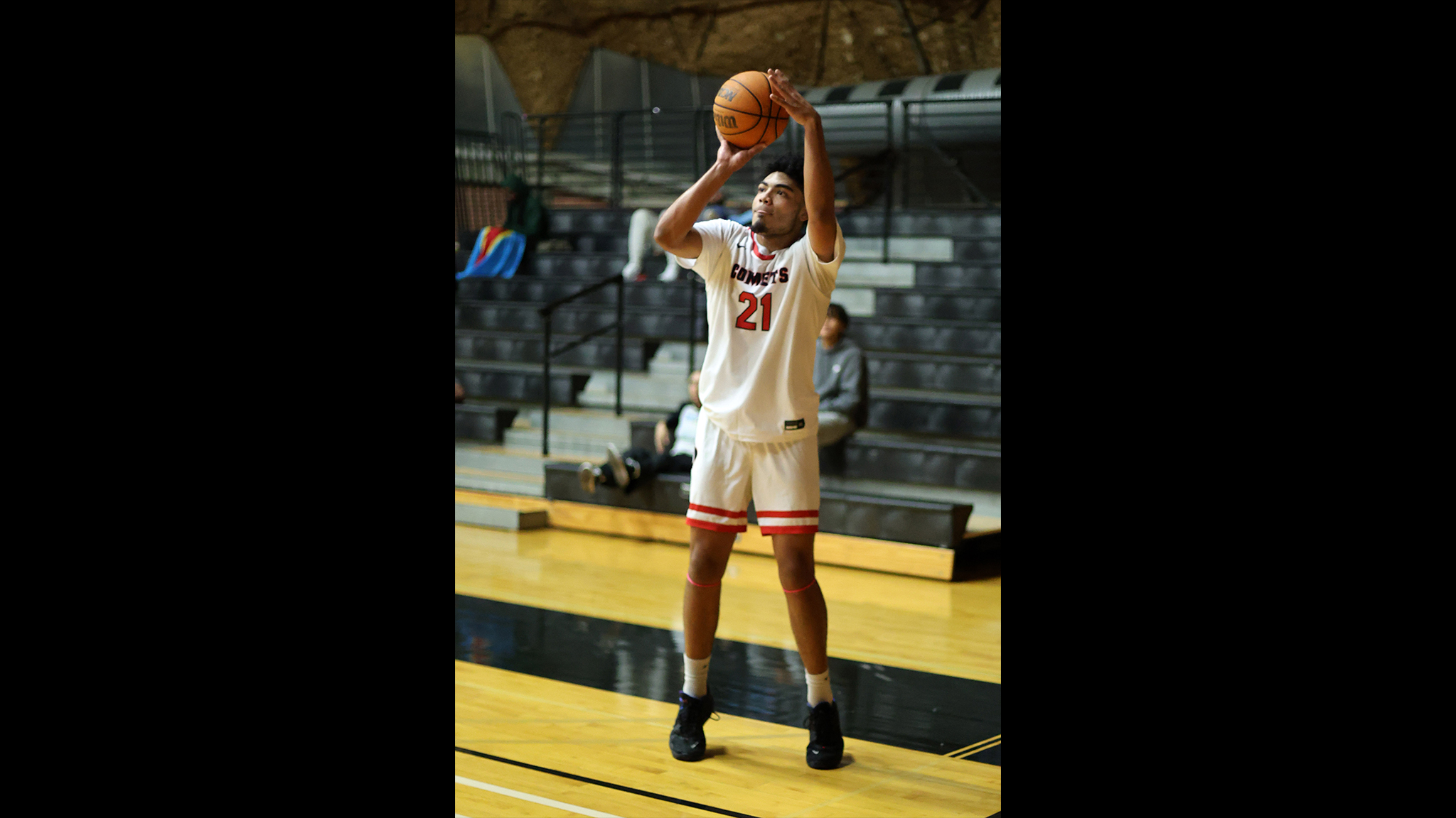 Jaden Mathis went 4-8 at the 3-point line. Photo by Hugh Cox.