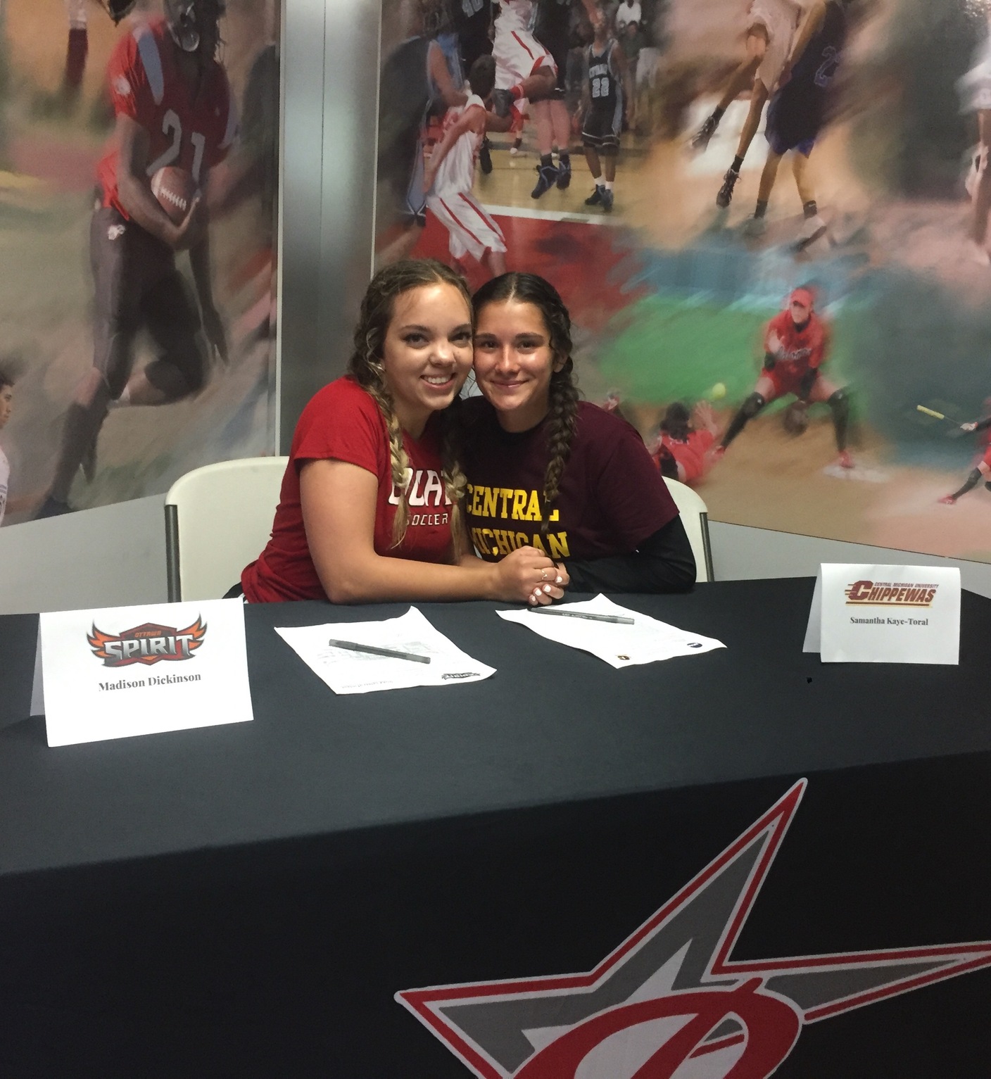 Kaye-Toral, Dickinson sign with four-year universities
