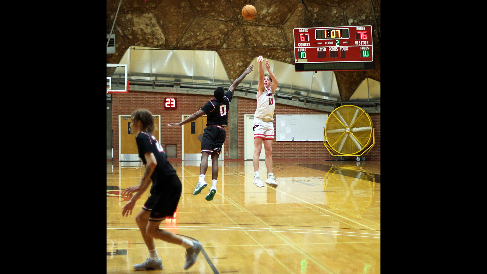 Max Zylicz finished with a season-high 22 points. Photo by Hugh Cox.